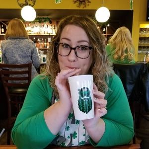 Meet your Posher, Erin